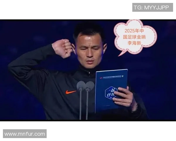 足球明星喜讯频传正式宣布即将迎来新生儿成为幸福爸爸的感人时刻