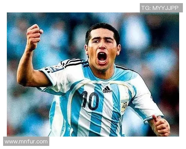 足球明星外号孤狼背后的故事与他在绿茵场上的孤独奋斗历程 足球明星外号孤狼背后的故事与他在绿茵场上的孤独奋斗历程