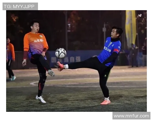 足球明星壁画直播视频带你领略艺术与运动的完美结合与激情时刻