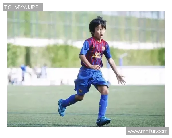 足球明星坚持不懈的奋斗故事与成功背后的努力与付出 足球明星坚持不懈的奋斗故事与成功背后的努力与付出