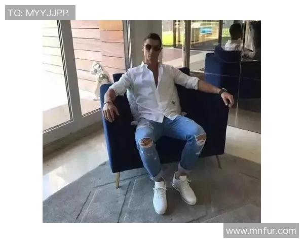 足球明星日常穿搭揭秘时尚风格与个性选择全解析
