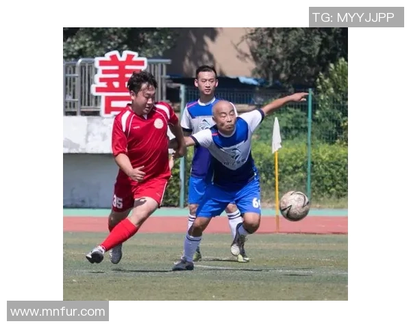 足球明星杜威的个人简历与精彩瞬间全记录