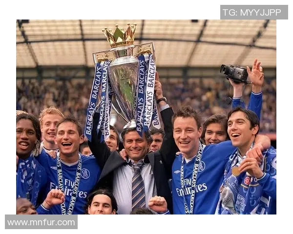 足球明星畅谈欧冠前景谁将捧杯揭晓赛季精彩预测与分析 足球明星畅谈欧冠前景谁将捧杯揭晓赛季精彩预测与分析