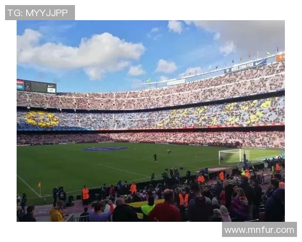 足球明星的奇幻冒险之旅英文绘本带你领略绿茵场上的精彩瞬间