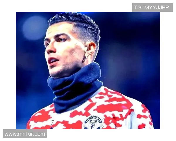 足球明星的魅力与帅气风采让人心动不已的瞬间回顾